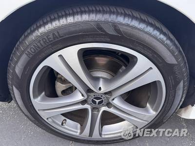 2019 Mercedes-Benz E 300 Sedan - zdjęcie 18 z 22 - miniatura