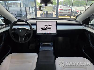 2023 Tesla Model Y Long Range - zdjęcie 11 z 18 - miniatura