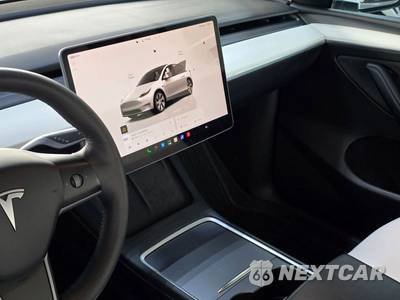 2023 Tesla Model Y Long Range - zdjęcie 13 z 18 - miniatura