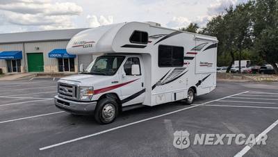 2020 Ford E-350 RV Cutaway - zdjęcie 2 z 22 - miniatura
