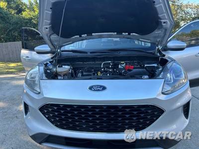2020 Ford Escape SE - zdjęcie 33 z 37 - miniatura