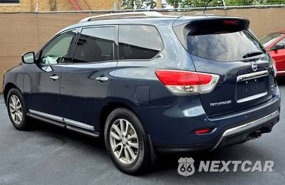2015 Nissan Pathfinder SL - zdjęcie 5 z 15 - miniatura