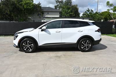 2025 Kia Sportage EX - zdjęcie 6 z 19 - miniatura