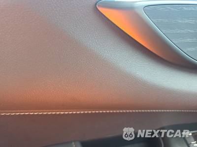2025 Lexus NX 450h+ Luxury - zdjęcie 9 z 18 - miniatura