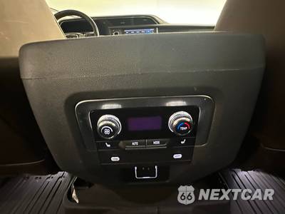 2021 GMC Yukon Denali XL 5SA - zdjęcie 31 z 49 - miniatura