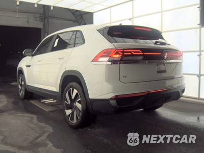 2025 Volkswagen Atlas Cross Sport 2.0T SE w/Technology - zdjęcie 6 z 23 - miniatura