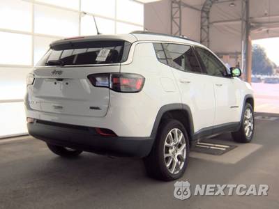2022 Jeep Compass Latitude Lux - zdjęcie 5 z 30 - miniatura