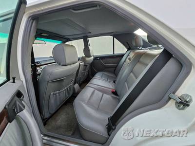 1994 Mercedes-Benz E 420 Sedan - zdjęcie 15 z 17 - miniatura