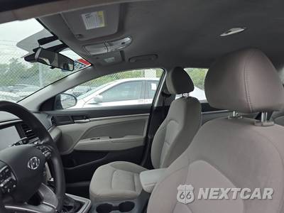 2020 Hyundai Elantra SEL Sedan - zdjęcie 11 z 22 - miniatura