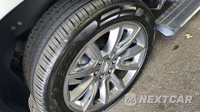 2016 Chevrolet Tahoe LTZ 1LZ - zdjęcie 26 z 30 - miniatura