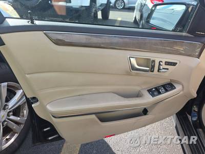 2014 Mercedes-Benz E 350 Sedan - zdjęcie 9 z 33 - miniatura