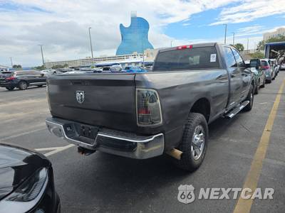 2016 Ram 2500 Tradesman Crew Cab Long Bed - zdjęcie 4 z 24 - miniatura