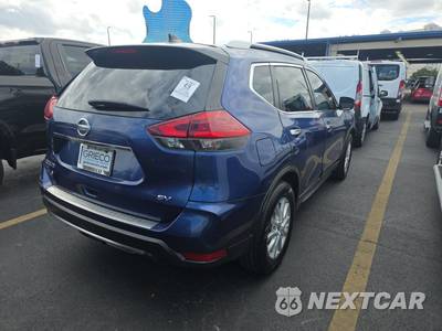 2018 Nissan Rogue SV - zdjęcie 4 z 37 - miniatura