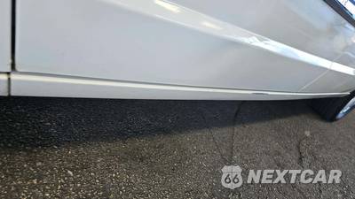 2013 Chrysler Town & Country Touring 121.2" WB - zdjęcie 25 z 36 - miniatura