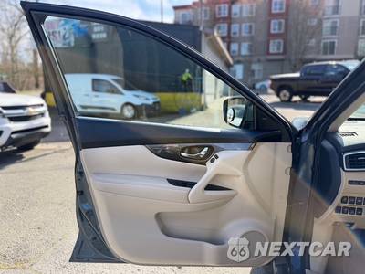 2014 Nissan Rogue SL - zdjęcie 26 z 32 - miniatura