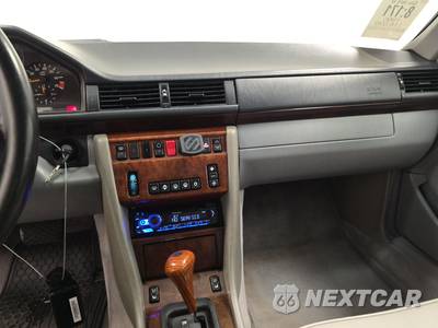 1995 Mercedes-Benz E 320 Convertible - zdjęcie 11 z 18 - miniatura
