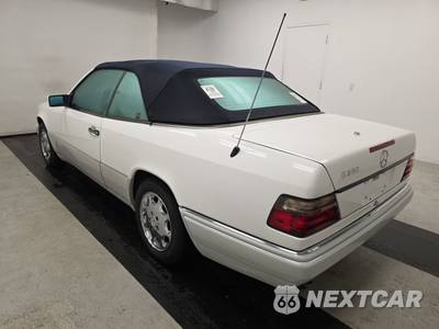 1995 Mercedes-Benz E 320 Convertible - zdjęcie 6 z 18 - miniatura