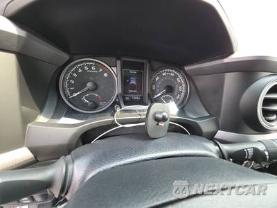 2022 Toyota Tacoma TRD Sport Crew Cab Medium Bed - zdjęcie 12 z 34 - miniatura