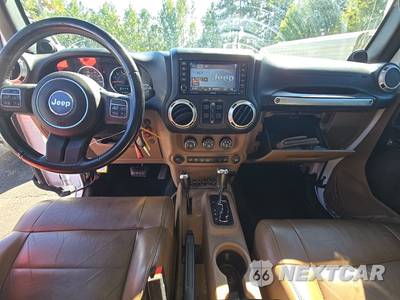 2012 Jeep Wrangler Unlimited Sahara - zdjęcie 11 z 35 - miniatura