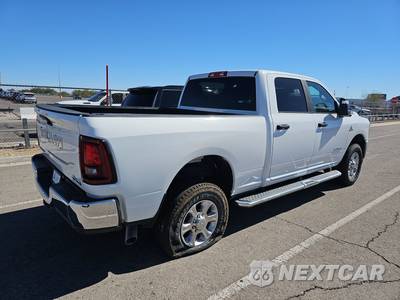 2025 Ram 2500 Big Horn Crew Cab Medium Bed - zdjęcie 4 z 26 - miniatura