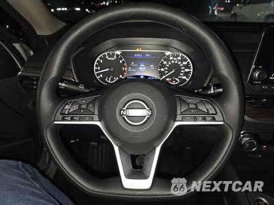 2025 Nissan Altima SV - zdjęcie 10 z 22 - miniatura