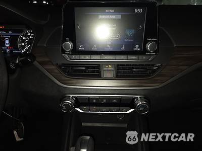 2025 Nissan Altima SV - zdjęcie 11 z 22 - miniatura