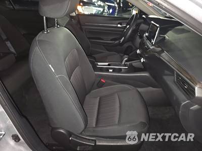 2025 Nissan Altima SV - zdjęcie 8 z 22 - miniatura