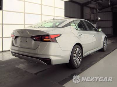 2025 Nissan Altima SV - zdjęcie 4 z 22 - miniatura