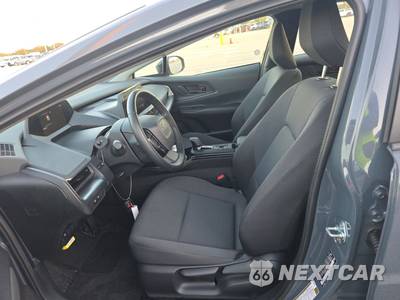 2026 Toyota Prius LE - zdjęcie 7 z 27 - miniatura