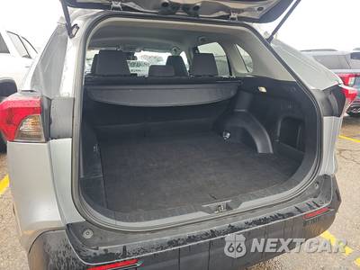 2025 Toyota RAV4 Hybrid XLE - zdjęcie 16 z 39 - miniatura