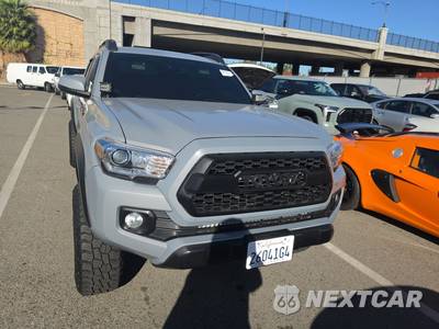 2021 Toyota Tacoma TRD Off-Road Crew Cab Medium Bed - zdjęcie 2 z 21 - miniatura