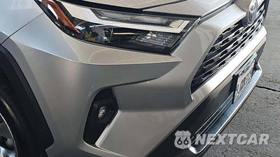 2024 Toyota RAV4 XLE Premium - zdjęcie 23 z 24 - miniatura