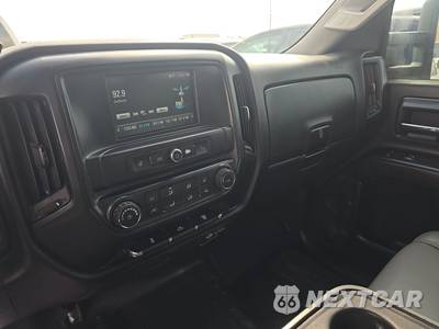 2016 Chevrolet Silverado 2500HD WT Crew Cab Long Bed 1WT - zdjęcie 11 z 37 - miniatura