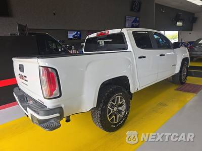 2021 GMC Canyon AT4 Crew Cab Medium Bed 4SB w/Leather - zdjęcie 4 z 32 - miniatura