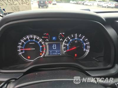 2015 Toyota 4Runner Trail - zdjęcie 12 z 28 - miniatura