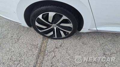 2019 Volkswagen Arteon SEL Premium R-Line w/19” Wheels - zdjęcie 25 z 39 - miniatura