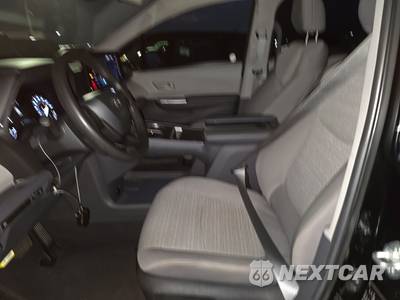 2024 Toyota Sienna LE 8-Passenger 120.5" WB - zdjęcie 7 z 33 - miniatura