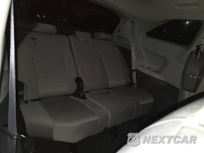 2024 Toyota Sienna LE 8-Passenger 120.5" WB - zdjęcie 14 z 33 - miniatura