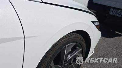 2025 Hyundai Elantra Hybrid Limited - zdjęcie 26 z 27 - miniatura