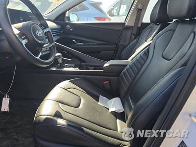 2025 Hyundai Elantra Hybrid Limited - zdjęcie 7 z 27 - miniatura