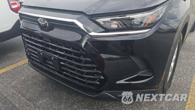 2025 Toyota Grand Highlander XLE - zdjęcie 27 z 27 - miniatura