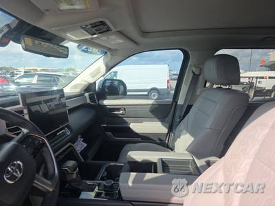 2023 Toyota Tundra Hybrid Limited Crew Cab Short Bed - zdjęcie 7 z 27 - miniatura