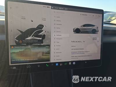 2026 Tesla Model Y Standard - zdjęcie 12 z 33 - miniatura