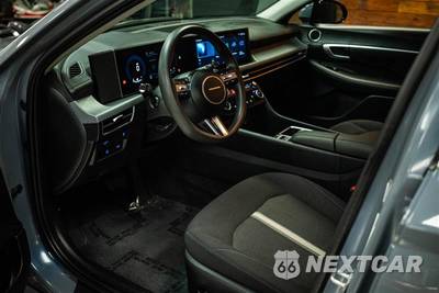 2025 Hyundai Sonata SEL - zdjęcie 8 z 29 - miniatura