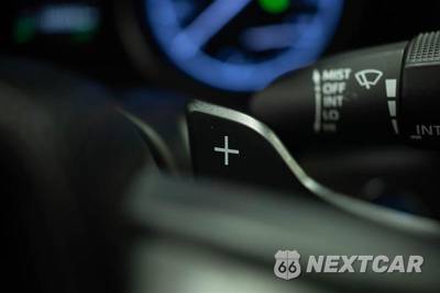 2021 Toyota Camry Hybrid SE - zdjęcie 25 z 33 - miniatura
