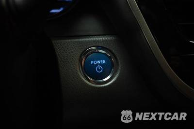 2021 Toyota Camry Hybrid SE - zdjęcie 24 z 33 - miniatura