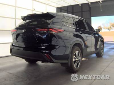 2026 Toyota Highlander XLE - zdjęcie 5 z 27 - miniatura