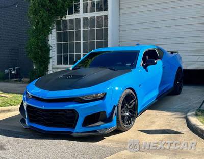2022 Chevrolet Camaro 1SS Coupe - zdjęcie 2 z 21 - miniatura