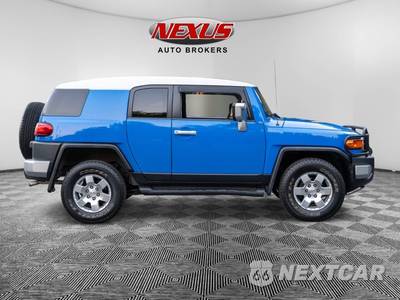 2007 Toyota FJ Cruiser w/Rear Doors - zdjęcie 3 z 35 - miniatura