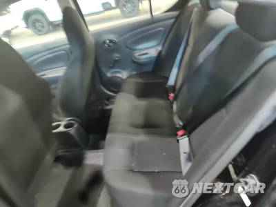 2013 Nissan Versa 1.6 S Plus - zdjęcie 13 z 30 - miniatura
